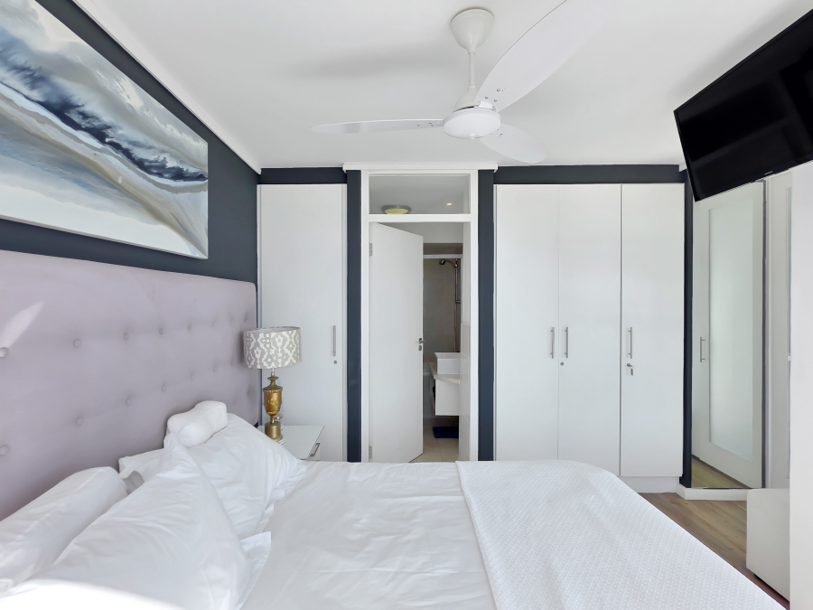 2 Bedroom Property for Sale in Sea Point Western Cape